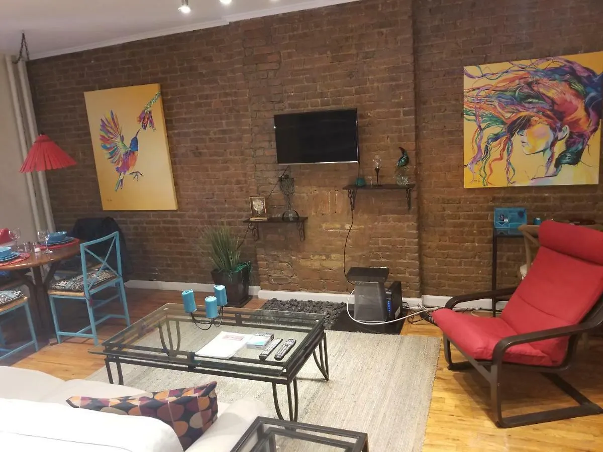 Fully Furnished Entire Floor Apartment In Historic Harlem Nowy Jork 0*,  Stany Zjednoczone Ameryki